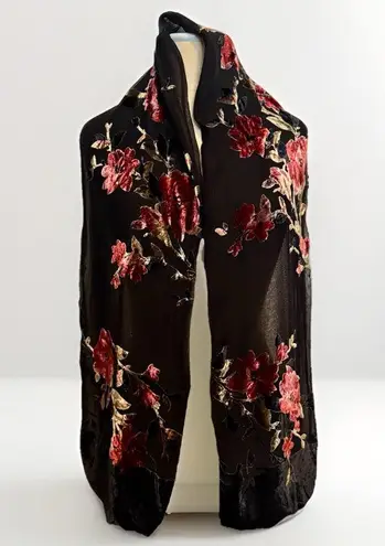 Women's Black And Red Floral Silk Velvet Scarf