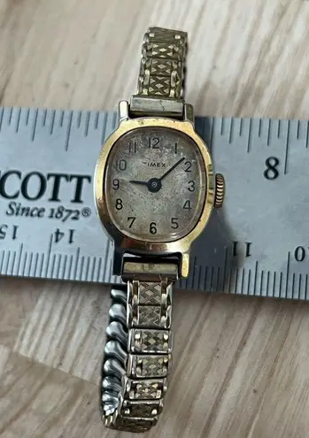 Timex Vintage Mechanical Ladies Watch Gold-Tone Stretch Bracelet, Dial