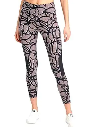 DKNY  NWT High Rise Leggings. LATH023