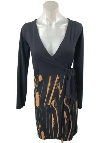 DAI MODA Black Swirl Print Long Sleeve V