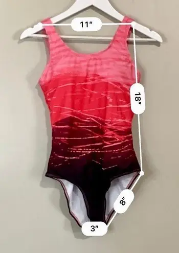 One Piece Women’s Crisscross Ombre Swimsuit Red, Pink & Maroon Size Small NWOT