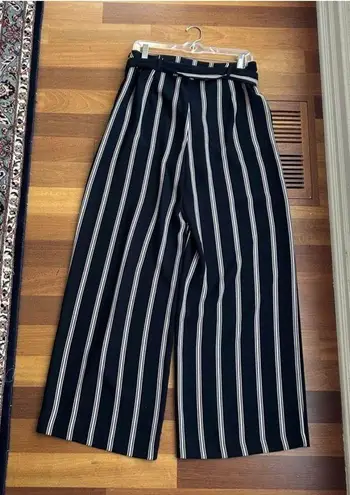 Mint Velvet 2 pc tank and pant set Black Size 8