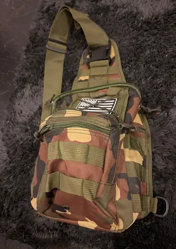 Camo Style Tactical Carrier Bag.