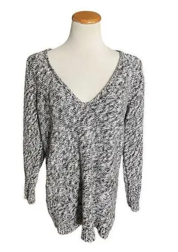 Lane Bryant Womens  Marled Knit Black & White V Neck Sweater - Sz 18/20