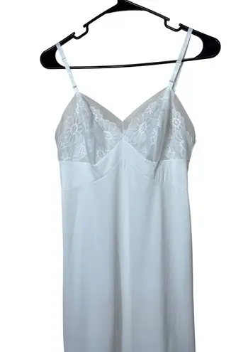 Vanity Fair White Lace Trim Slip Dress Adjustable Straps Lingerie Intimates