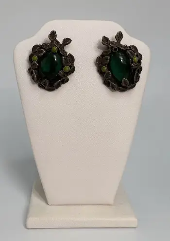 80s Vintage Womens Silver Tone Emerald Green Leafy Garden Clip On Earrings Retro Gray