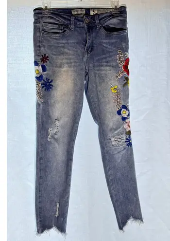 Indigo Fir embroidered ankle jeans (Size 5) Blue