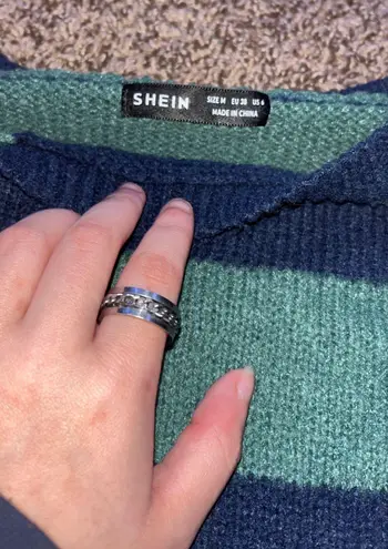 SheIn green & blue cropped sweater