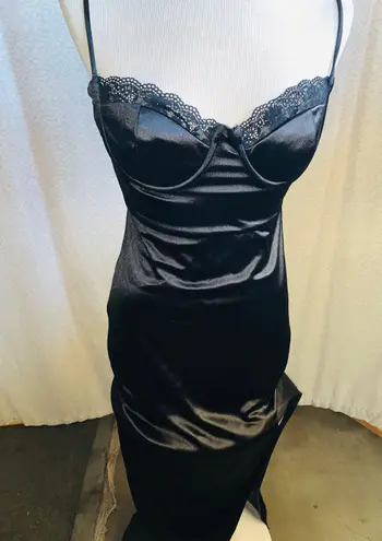 Windsor Black  Dress Casandra