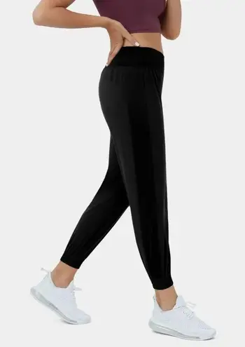 Halara High Waisted Contrast Side Panel Casual Joggers Black M
