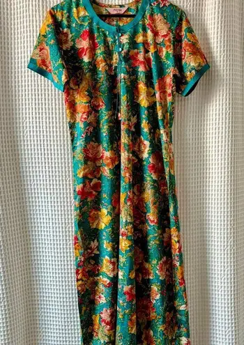 Hana silky teal floral print maxidress/house dress/swim coverup women's medium Green