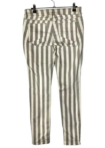 Bebe  Gray & White Pinstripe Skinny Jeans 29