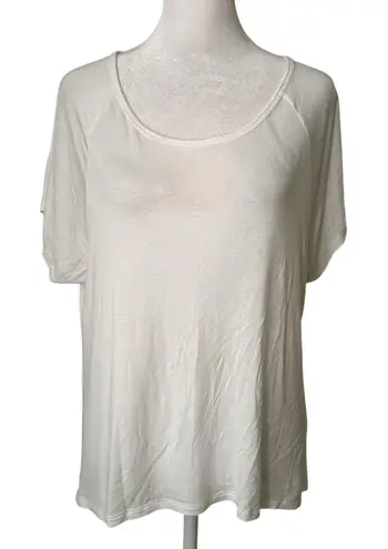 Beyond Yoga white short sleeve hi-low tee size M
