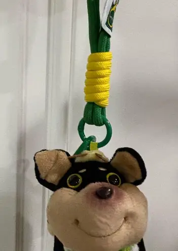 Chubby Dog Meme Keychain – Bee Sting Plush Pendant with Green Lanyard – 22cm new