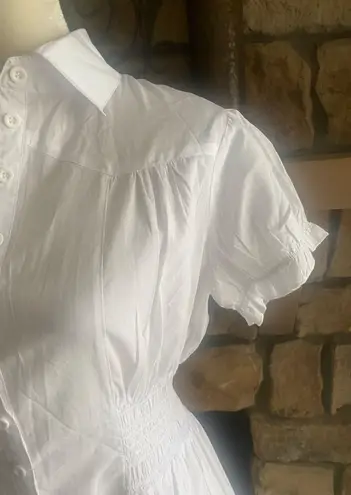 Zenobia NWT--STUNNING WHITE BLOUSE
