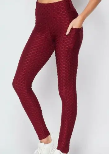 NWT Size L/XL Honeycomb Leggings Red Size L