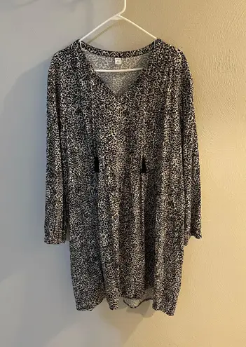 Old Navy Cheetah Print Long Sleeve Swing Dress with Front Tassels