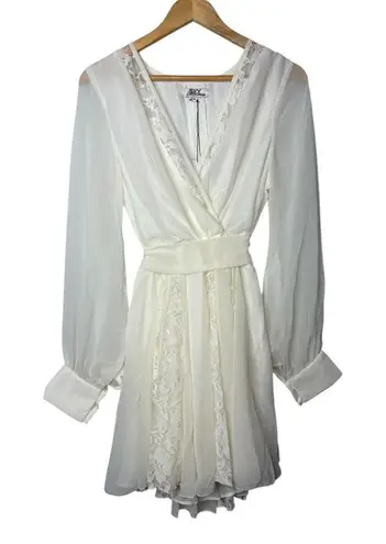 SPY Zone Exchange White Floral Lace Trim Wrap Sheer Sleeve Dress Size Medium NWT