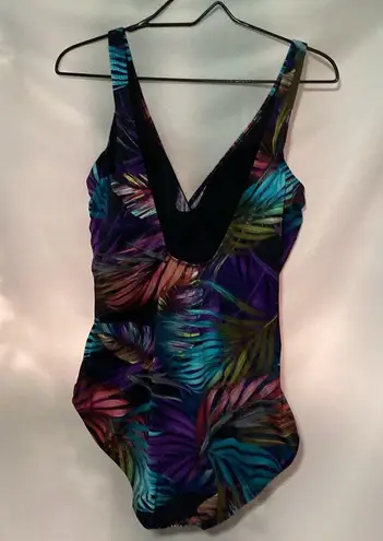 MiracleSuit MIRADONNA BY WO SIZE 16 Vibrant Leaf PatternOne piece swimsuit clean