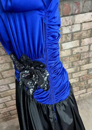 formal dress Vintage sequins ruched bodice swing skirt blue black Size 6