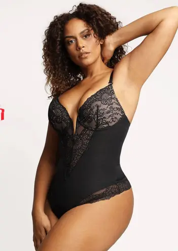 Popilush The Shapewear Bodysuit Deep-V Neck Lace Thong