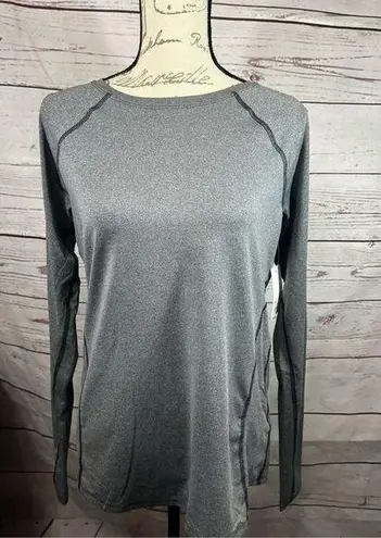 Tek Gear  small NWT gray long sleeve workout top - 2290