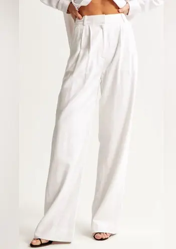 Abercrombie & Fitch  Sloane Tailored Linen-Blend Pant, White, Size M, EUC