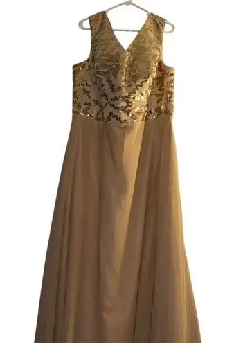 Gold Sequin Formal Gown Women's M V