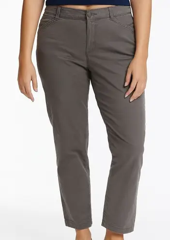 Dockers Women's Size 6 Short Gray Flat Front Bootcut Casual Pants