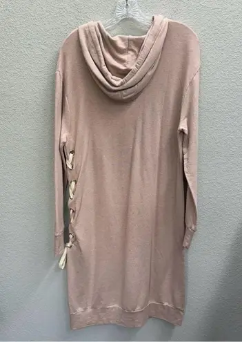 Monrow NWT Mommy Dress Maternity Women's Size
Small blush Pink Lace Up Sweater