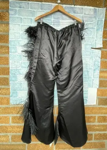 MARQUES' ALMEIDA
Feather