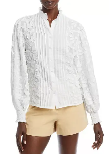 Waimari Magnolia Floral Button