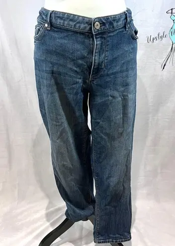 White House | Black Market  The Slim Crop jeans size 14