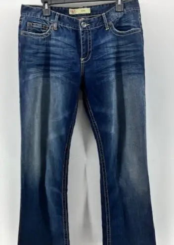 BKE Buckle Denim Jeans Kate Stretch Bootcut Whiskers 32x35.5 Medium Dark Wash