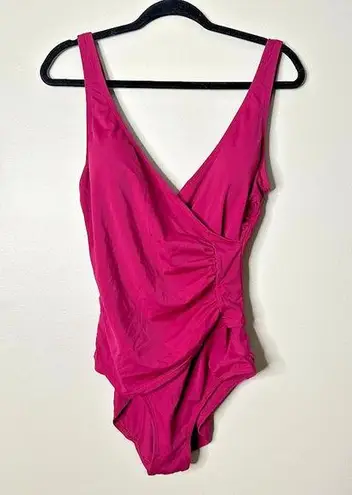 Jantzen Classic One Piece Women 12 Swimsuit Swim Beach Resort Padded Magenta