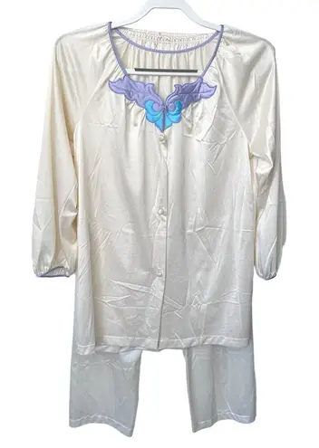 Vanity Fair Vtg Ivory Soft Nylon Pajamas Size Petite Extra Small Silky Satin