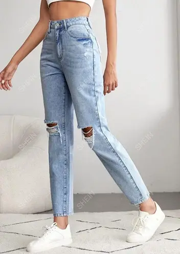 SheIn  Light Wash High Rise Straight Leg Mom Jeans Ripped Knee Large 30"