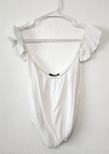 Brandy Melville  Becca White Off the Shoulders Top Blouse