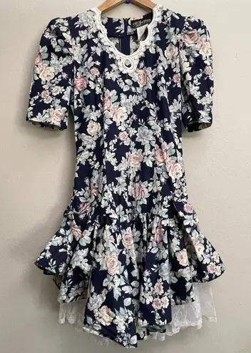 All that jazz Vintage 80’s Woman’s Dress Floral Lace size 5/6 Made in California