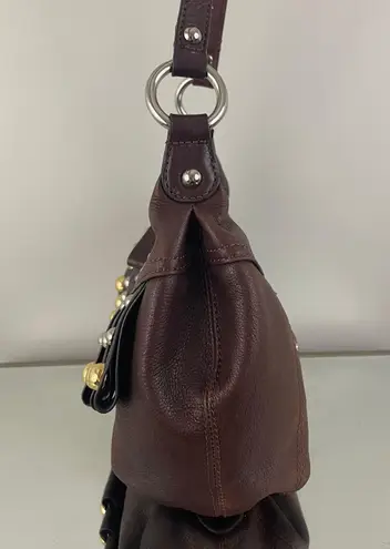 B Makowsky Brown Pebble Leather Western Boho Studded Fringe Crossbody Bag Purse