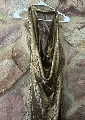 Commense Backless Pleated Halter Dress size Xs Gold