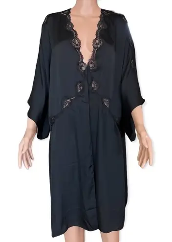 Victoria's Secret VICTORIA’S SECRET Black Lace Open Front Kimono Size M/L