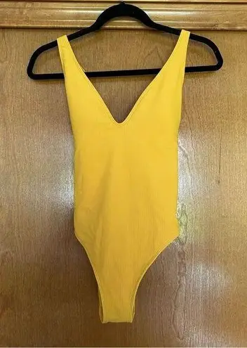 Abercrombie & Fitch  Plunge V-Neck Ribbed Yellow One Piece Swimsuit Size Small