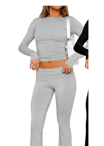 TikTok Famouse Heather Gray Long Sleeve Crop Top Shirt