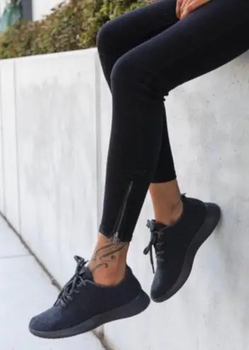 Allbirds like New Women's Wool Runners Natural Black Comfort Shoes Size 10