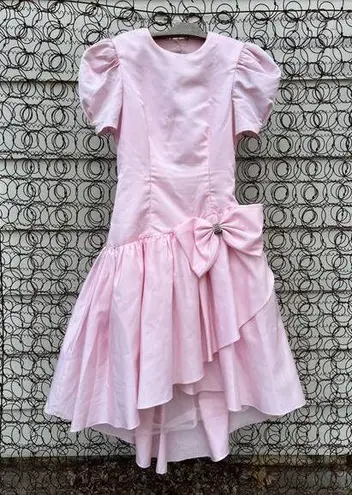 Betsy and Adam Vintage 80s Bubblegum Pink Drop Waist Puff Sleeve Ruffle Prom Dress