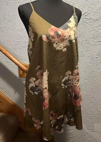 Free People 💗 INTIMATLEY FLORAL SUNDRESS SIZE MEDIUM💗