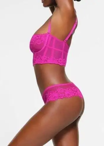 SKIMS Femme Lace Balconette Corset M