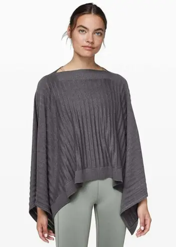 Lululemon  Sweater Forward Flow Pullover Poncho in Heathered Moonwalk One Size