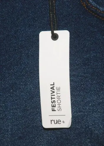 NWT Rue + High Rise Festival Shortie Jean Shorts Size 20 Lace Front Raw Edge Hem Blue